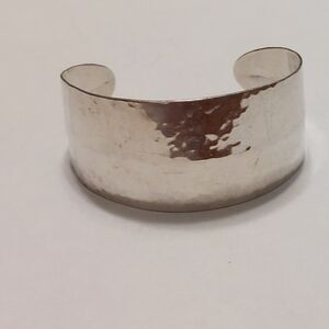James Avery Retired Hammered    Cuff